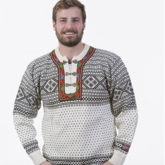 Arctic Circle Sweater - Picture 2 of 10